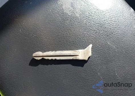 2011 Toyota Camry Se z USA, uszkodzony, nr VIN 4T1BF3EK0BU195429